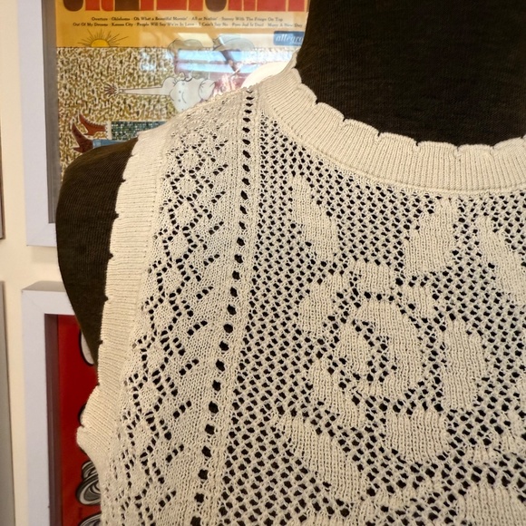 Zara Cream Crochet Knit Sleeveless Top w/ Tie Waist - Picture 6 of 9